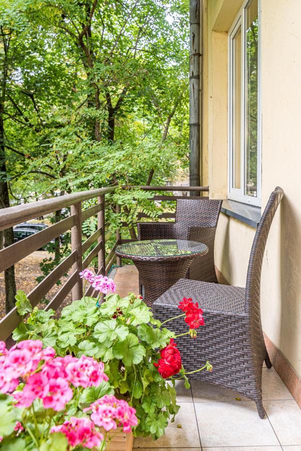 Angel House Vilnius, 8 Apartment ภายนอก รูปภาพ