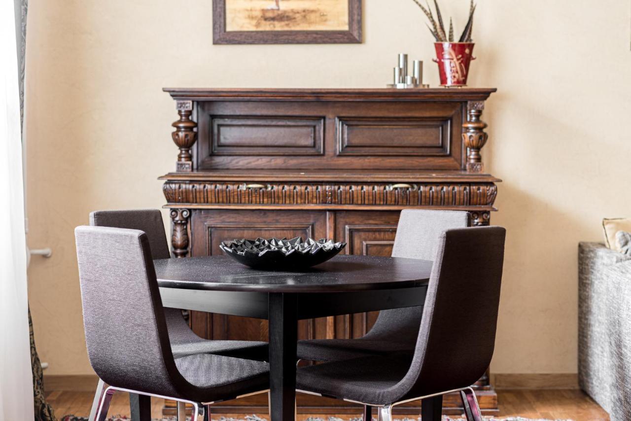 Angel House Vilnius, 8 Apartment ภายนอก รูปภาพ