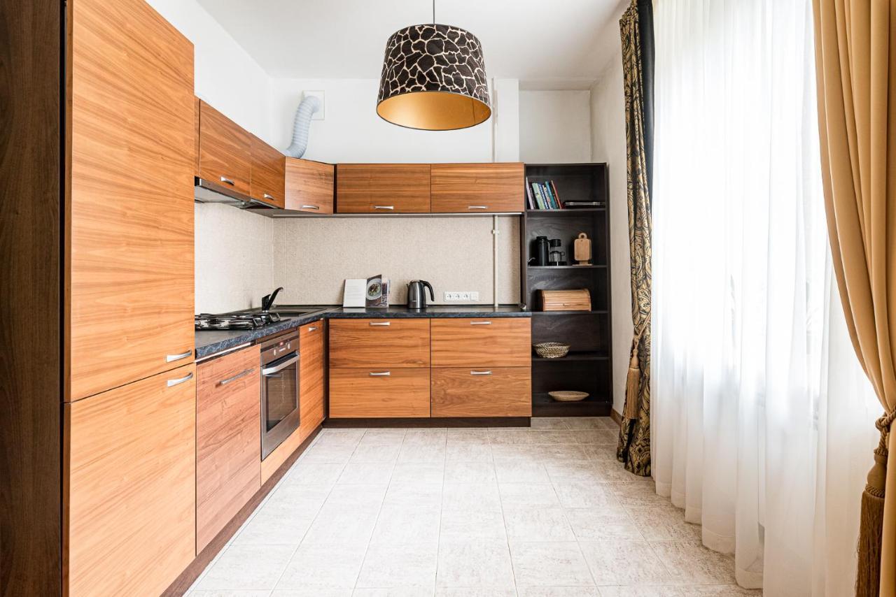 Angel House Vilnius, 8 Apartment ภายนอก รูปภาพ
